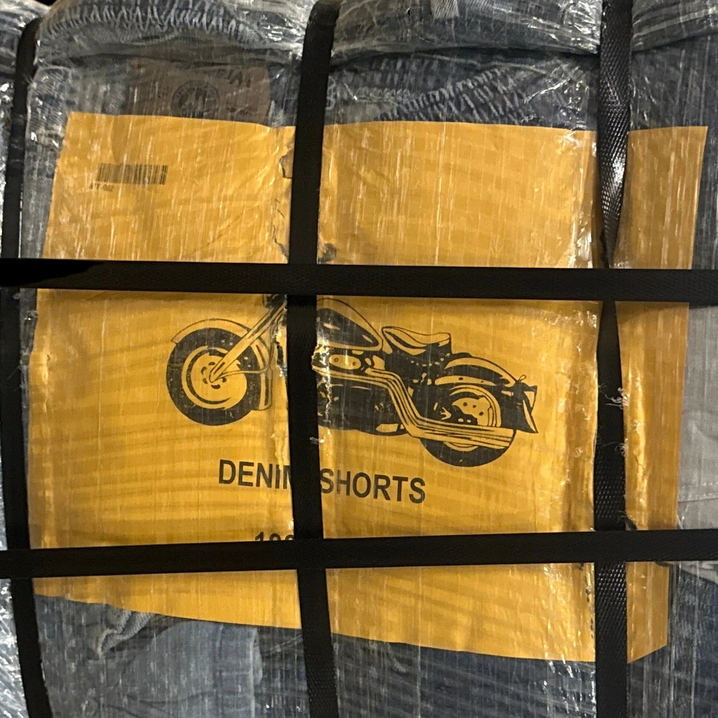 MT DENIM SHORTS